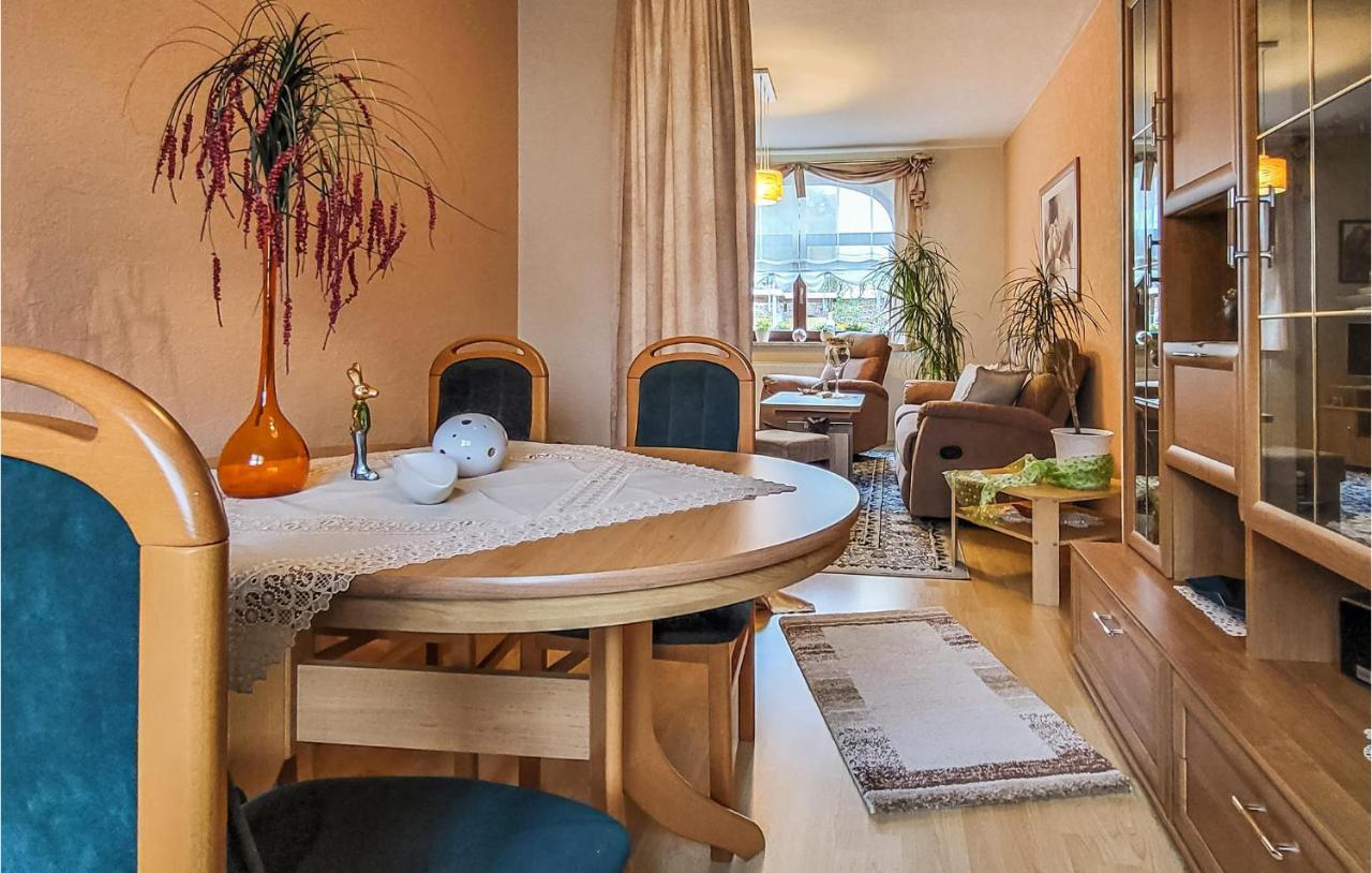 3 Bedroom Stunning Home In เยนา ภายนอก รูปภาพ
